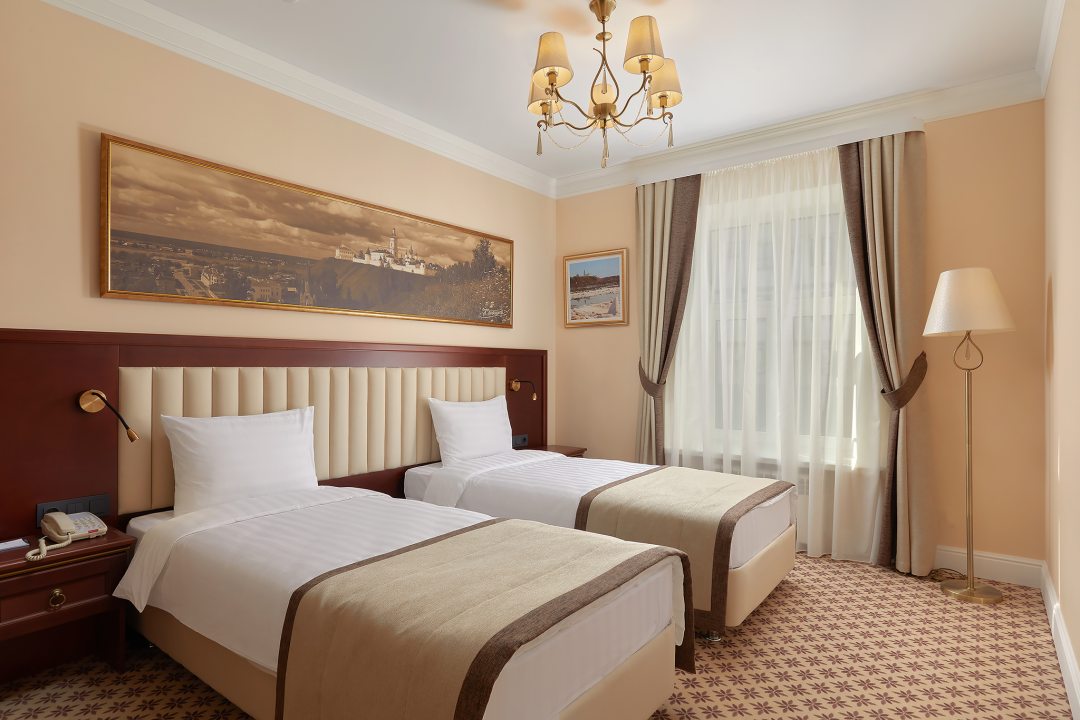 Двухместный (Двухместный Стандартный номер с 2 односпальными кроватями) отеля Миррос Отель Тобольск