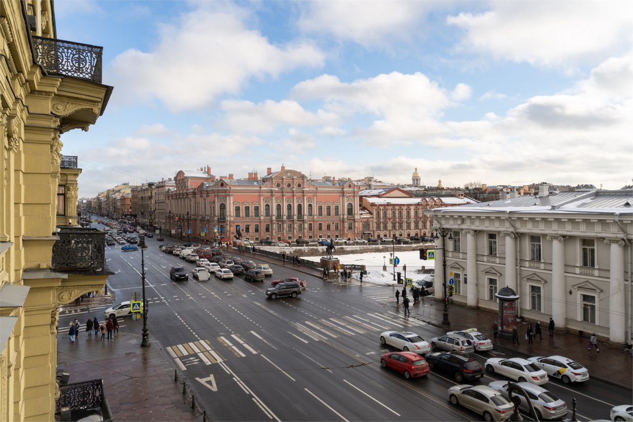 Вид на набережную, Апартаменты SivakApart на Невском 66