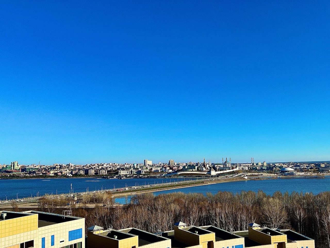 Вид на Башню Сююмбике, Апартаменты Видовая Kremlin Home