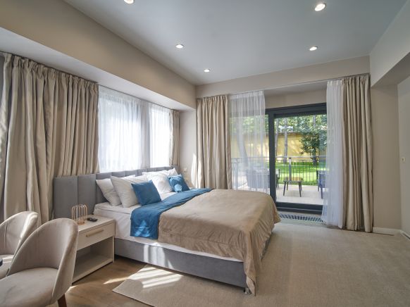 Фотография номера гостиницы Mirror Family