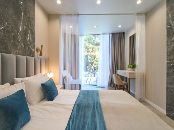 Фотография номера гостиницы Mirror Family