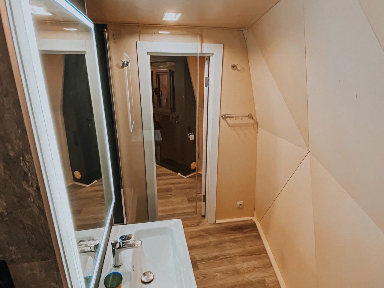 Коттедж (Геокупол Сьют 