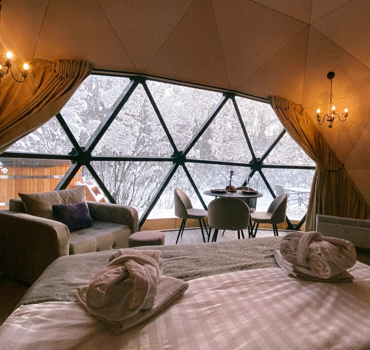 Коттедж (Геокупол Сьют 