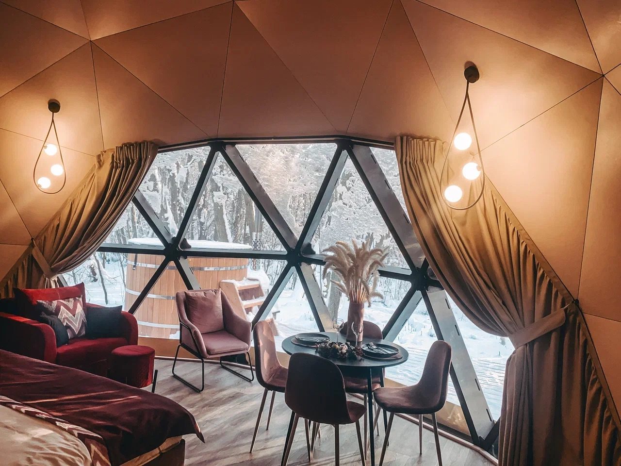 Коттедж (Геокупол Сьют 