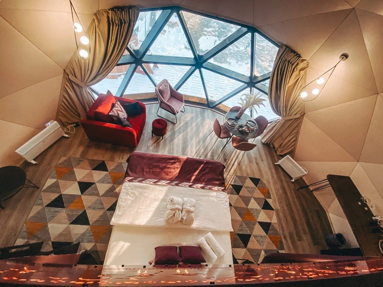 Коттедж (Геокупол Сьют 