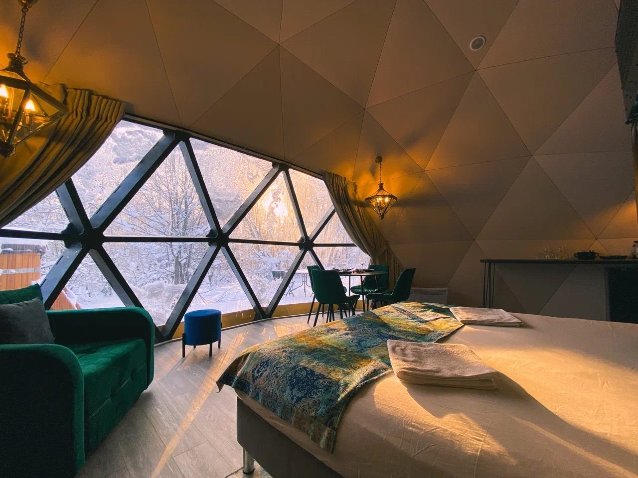 Коттедж (Геокупол Сьют 