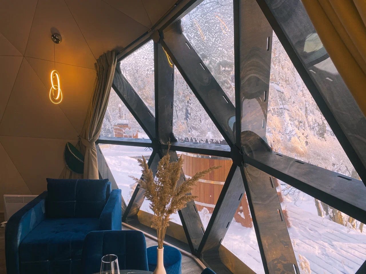 Коттедж (Геокупол Сьют 