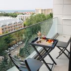 Полулюкс (Junior Suite Sea View с балконом), Отель Россиянка
