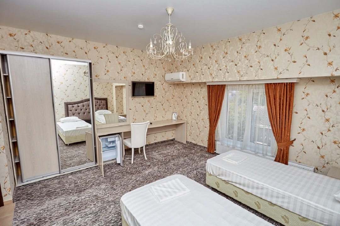 Двухместный (Стандартный 2х местный твин раздельный) мини-отеля SemilyHotel, Краснодар