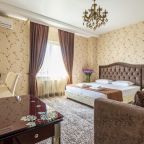 Трёхместный и более (Делюкс 3х местный), Мини-отель SemilyHotel