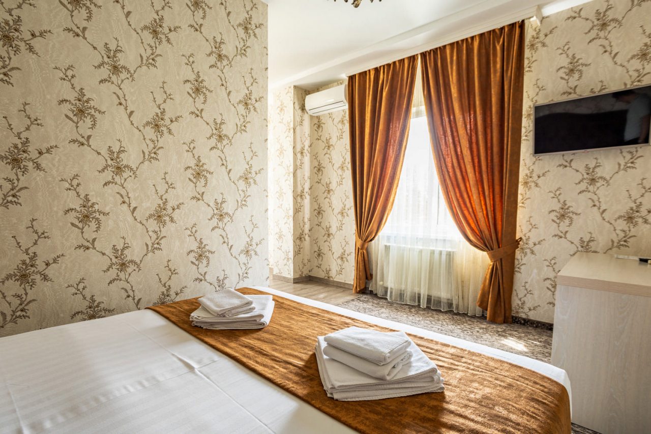 Полулюкс (Делюкс 4х местный), Мини-отель SemilyHotel