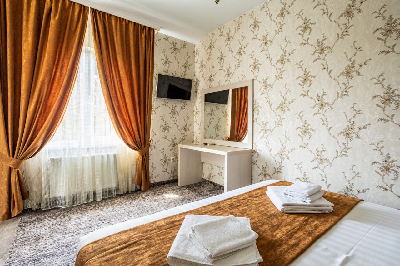 Полулюкс (Делюкс 4х местный), Мини-отель SemilyHotel