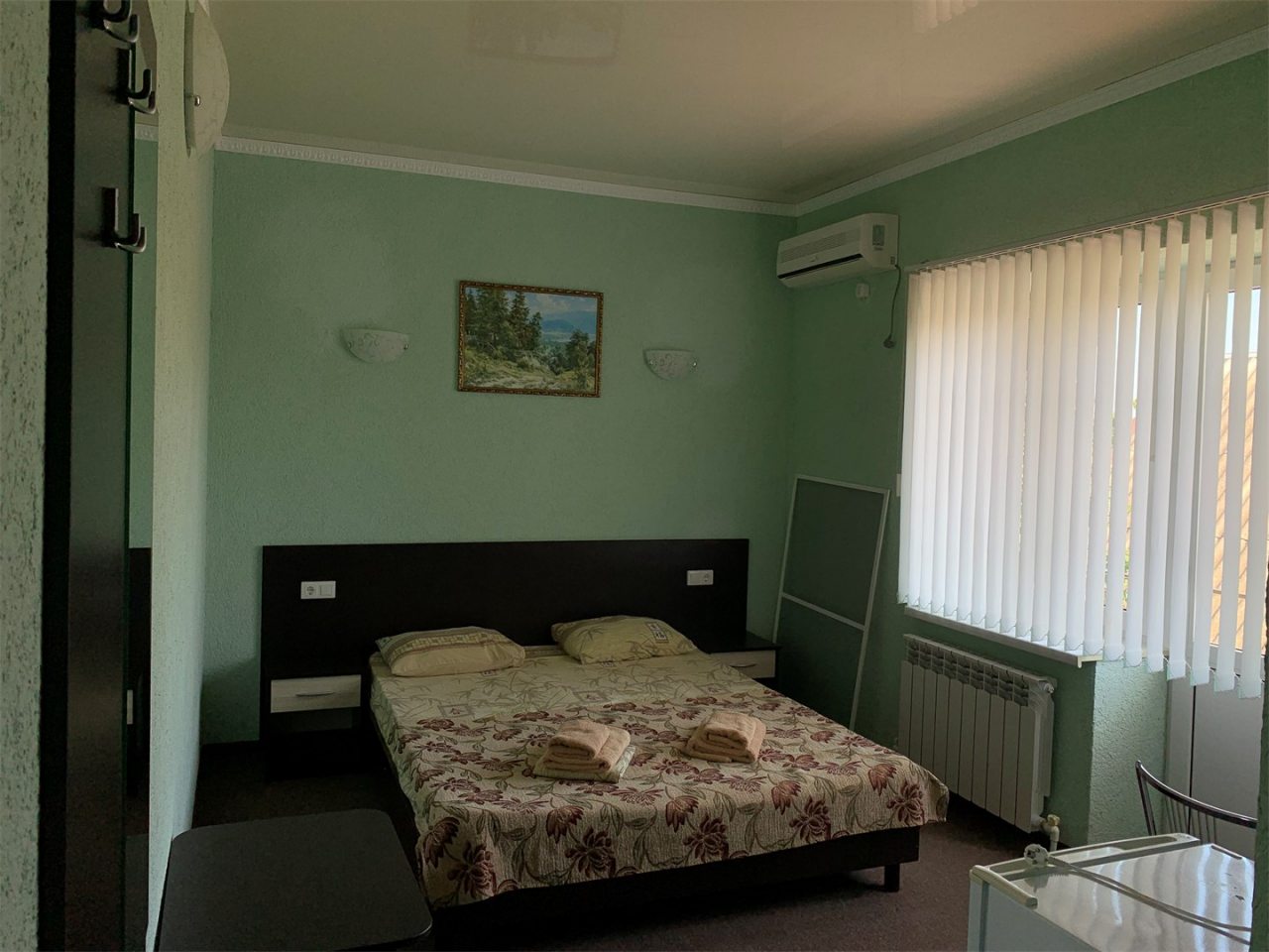 Двухместный (Полулюкс с Балконом) гостевого дома NikolDelux, Кучугуры