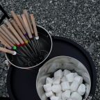 Ежедневные костры с маршмэллоу