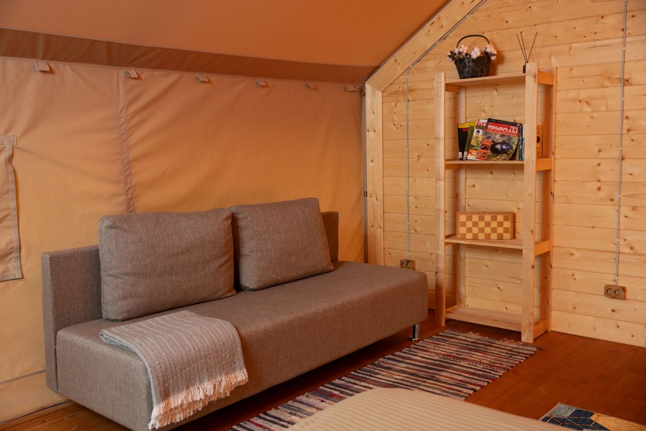 Дополнительное место. Раздвижной диван.