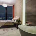 Апартаменты (Двухкомнатный люкс 47 этаж 63 м² ЖК «Neva Towers»), Апарт-отель InPremium