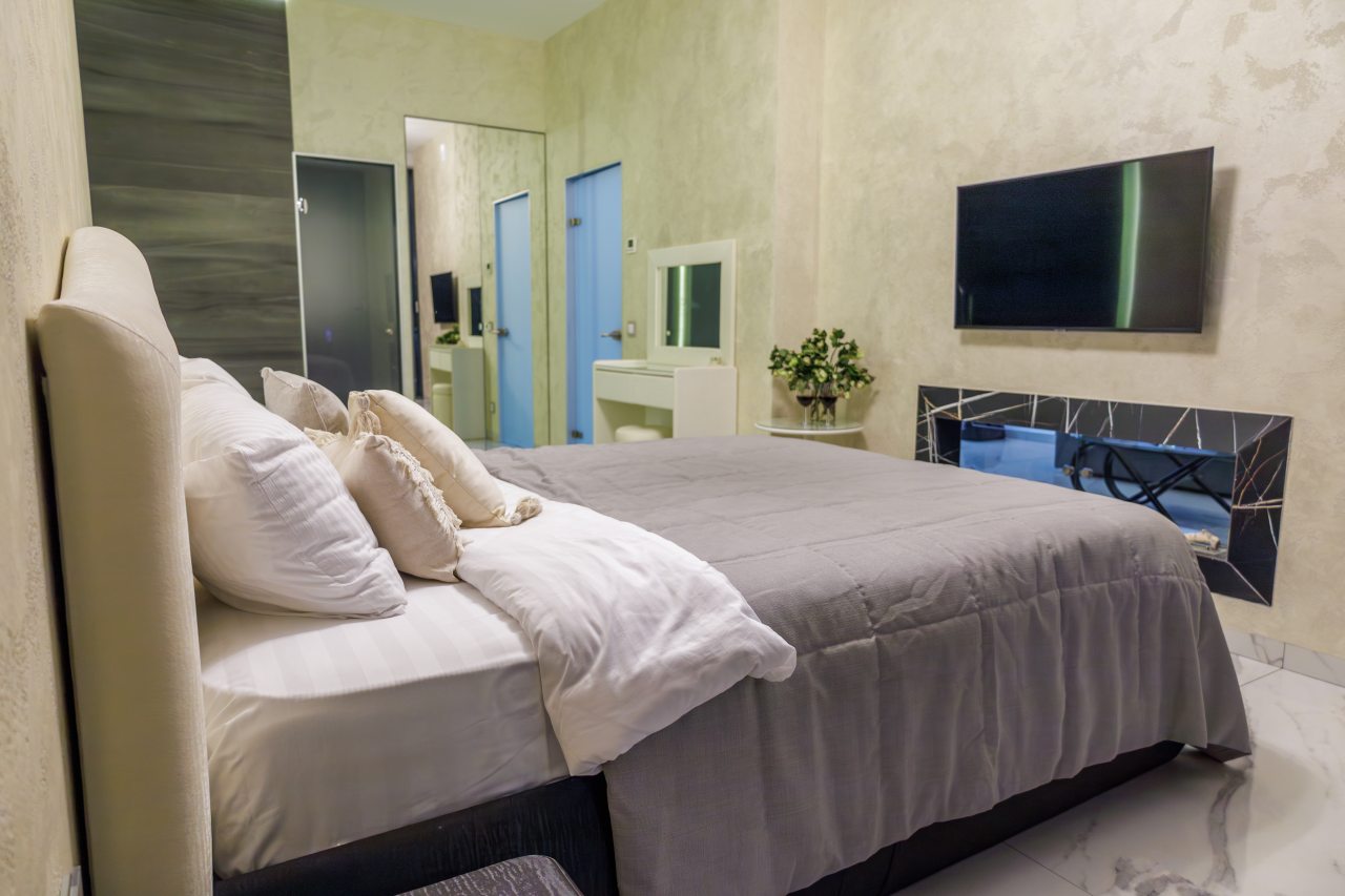 Апартаменты (Двухкомнатный люкс 47 этаж 63 м² ЖК «Neva Towers»), Апарт-отель InPremium