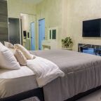 Апартаменты (Двухкомнатный люкс 47 этаж 63 м² ЖК «Neva Towers»), Апарт-отель InPremium