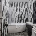 Апартаменты (Однокомнатный Люкс 63 этаж 50 м² ЖК «Neva Towers»), Апарт-отель InPremium