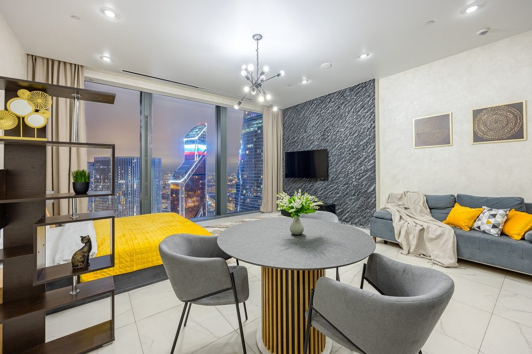 Апартаменты (Однокомнатный Люкс 61 этаж 55 м² ЖК «Neva Towers»), Апарт-отель InPremium