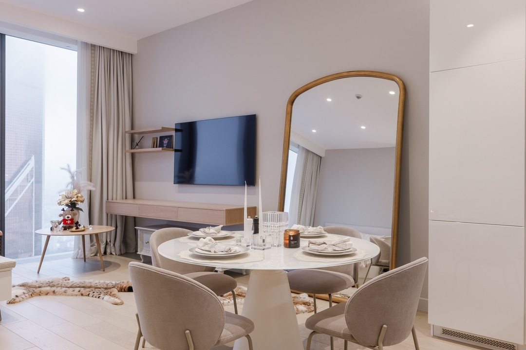 Апартаменты (Однокомнатный Люкс 44 этаж 55 м² ЖК «Neva Towers»), Апарт-отель InPremium