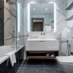 Апартаменты (Двухкомнатный люкс 36 этаж 92 м² ЖК «Neva Towers»), Апарт-отель InPremium