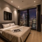 Апартаменты (Трёхкомнатный люкс 38 этаж 100 м² ЖК «Neva Towers»), Апарт-отель InPremium