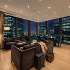 Апартаменты (Двухкомнатный люкс 30 этаж 90 м² ЖК «Neva Towers»), Апарт-отель InPremium