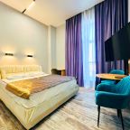 Студио (Loft & Sky Studio 3), Апартаменты ИннХоум Свердловский 35