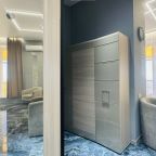 Люкс (Modern Sky Studio), Апартаменты ИннХоум Свердловский 35