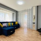 Апартаменты (Loft & Sky Apartment), Апартаменты ИннХоум Свердловский 35