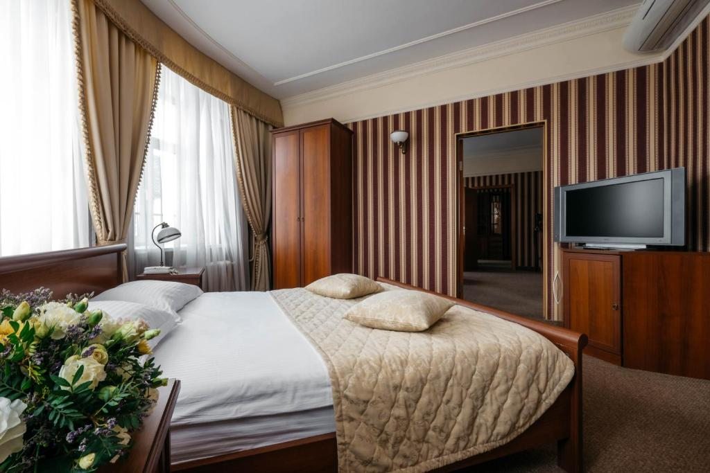 Отель Центральный by USTA Hotels, Екатеринбург