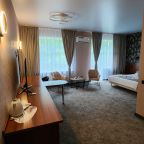 Полулюкс (NEW), Отель Русь