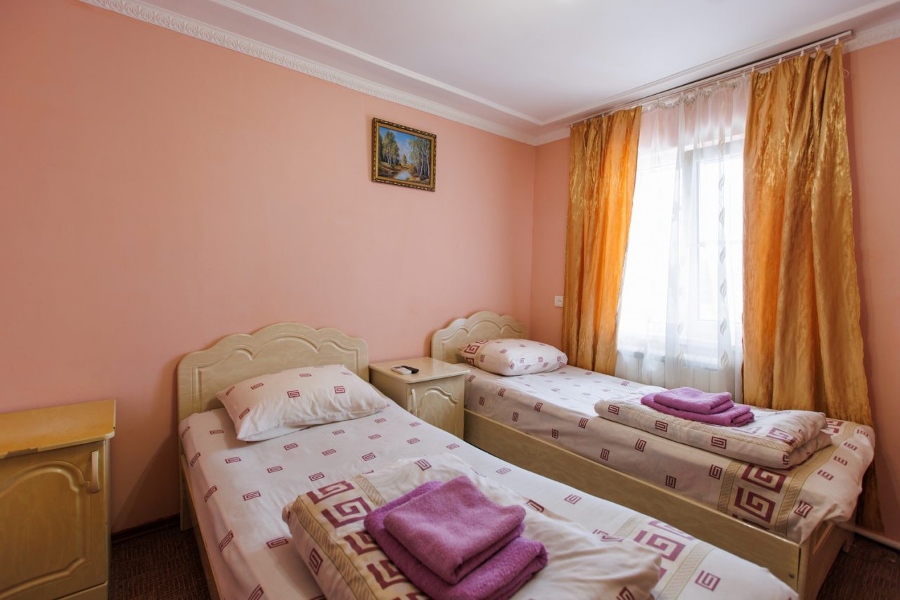Двухместный (Двухместный бюджетный номер) гостиницы Люкс, Курганинск