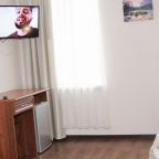 Трёхместный и более (Трехместный номер категории "Стандарт"), Отель Wellhotel&Spa