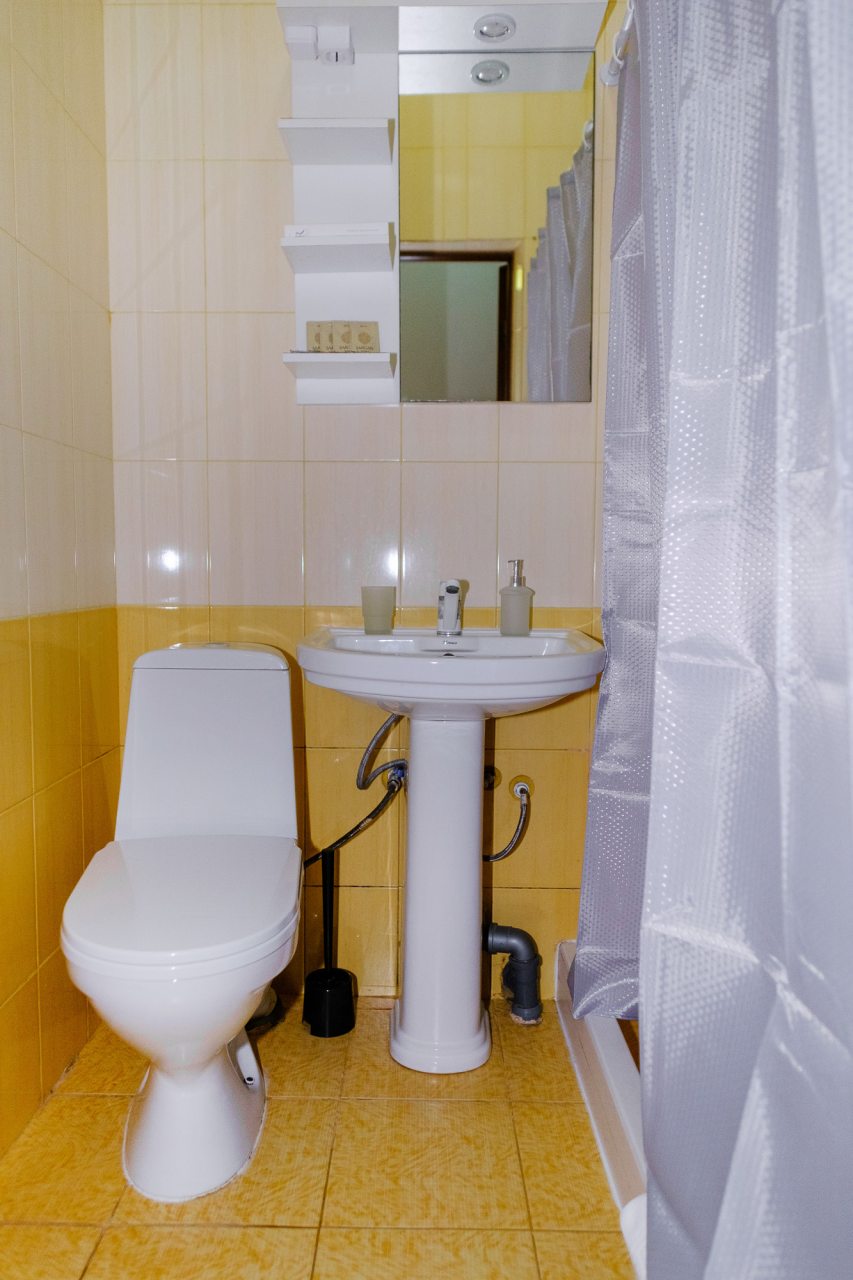 Пятиместный (Стандарт пятиместный с балконом), Отель БРАСС СПА