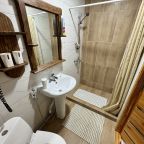 Трехместный (Времена года 3 кровати без балкона), Апартаменты Карелия Медвежка
