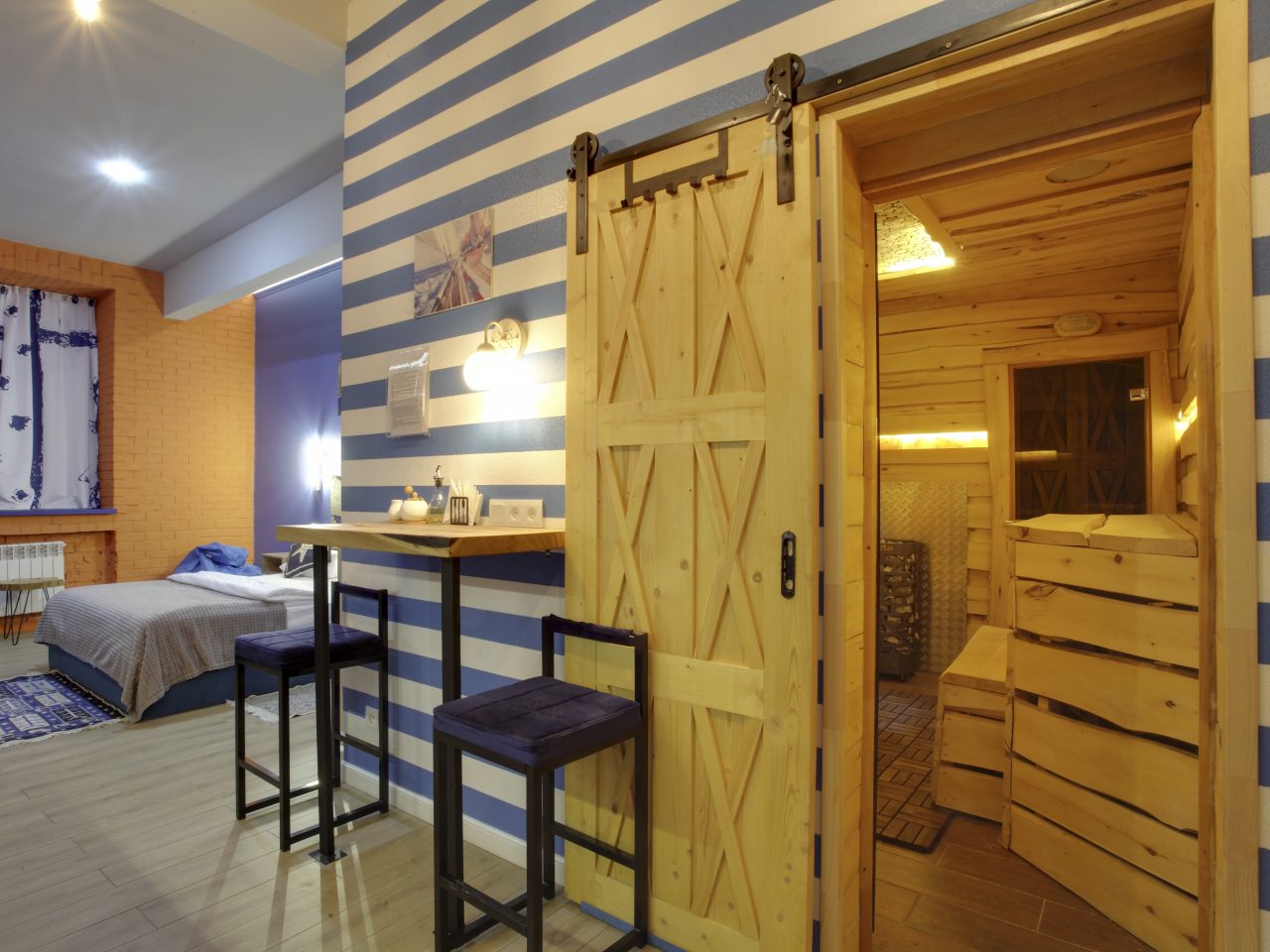 Студия с кухней и финской сауной «Леший» с доп. кроватью