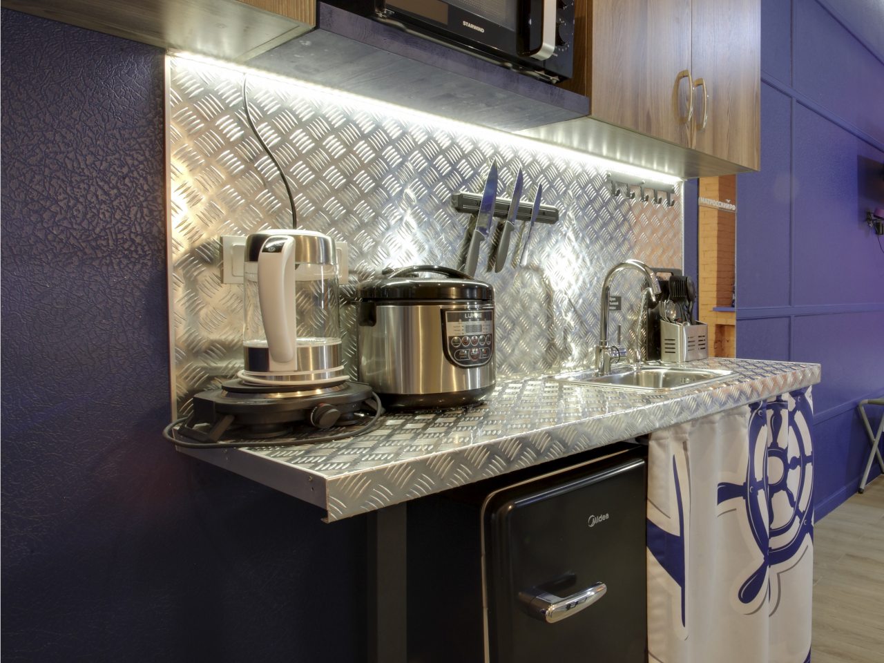 Студия с кухней и финской сауной «Леший» с доп. кроватью