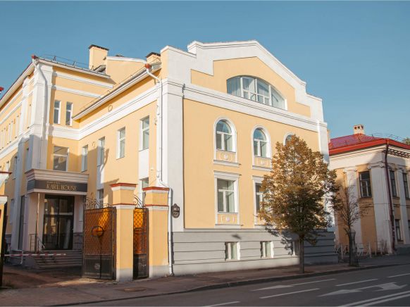 Апарт-отель Karl House