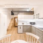 Апартаменты (С мансардными окнами), Апарт-отель Karl House