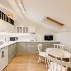 Апартаменты (С мансардными окнами), Апарт-отель Karl House