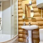 Четырехместный (Комната с кухней (Корпус В)), Гостевой дом Тхач от Травел Хотелс Антураж