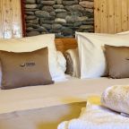 Десятиместный (Отдельный дом 5-комнатный на 10-12  гостей), Гостевой дом Тхач от Травел Хотелс Антураж