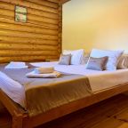 Десятиместный (Отдельный дом 5-комнатный на 10-12  гостей), Гостевой дом Тхач от Травел Хотелс Антураж