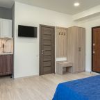 Апартаменты (С кухней и балконом), Гостевой дом MODERN