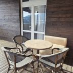 Апартаменты (С кухней и собственной террасой), Гостевой дом MODERN