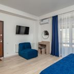 Апартаменты (С кухней и собственной террасой), Гостевой дом MODERN