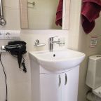 Люкс (С кухней и балконом), Гостевой дом MODERN