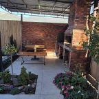 Своя ухоженная территория, Гостевой дом MODERN